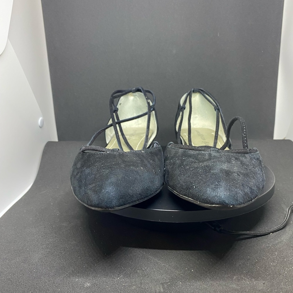 Anne Klein iFlex Ottilia Chic Black Women's Lace Up Flats EUC Size 10M